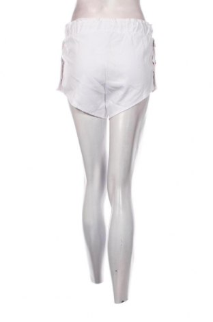 Дамски къс панталон Zaful, Размер S, Цвят Бял, Цена 19,00 лв.