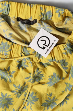 Дамски къс панталон Zara Trafaluc, Размер M, Цвят Жълт, Цена 6,00 лв.