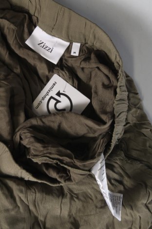 Damen Shorts Zizzi, Größe XL, Farbe Grün, Preis 16,70 €