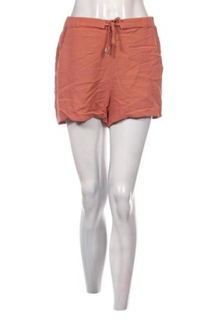 Дамски къс панталон mbyM, Размер M, Цвят Кафяв, Цена 17,34 лв.