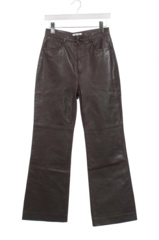 Γυναικείο παντελόνι δερμάτινο Edited, Μέγεθος XS, Χρώμα Γκρί, Τιμή 12,56 €