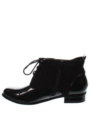 Dámské boty , Velikost 37, Barva Černá, Cena  215,00 Kč
