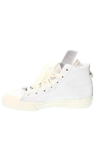 Дамски обувки Adidas Originals, Размер 39, Цвят Бял, Цена 114,00 лв.