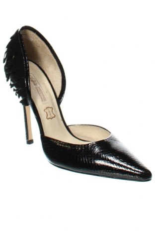 Дамски обувки Buffalo, Размер 39, Цвят Черен, Цена 88,51 лв.