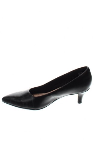 Дамски обувки Clarks, Размер 38, Цвят Черен, Цена 54,40 лв.