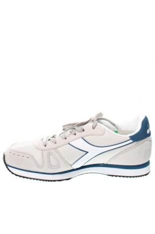 Dámske topánky  Diadora, Veľkosť 42, Farba Béžová, Cena  97,94 €