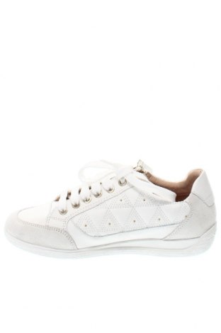 Дамски обувки Geox, Размер 36, Цвят Бял, Цена 190,00 лв.