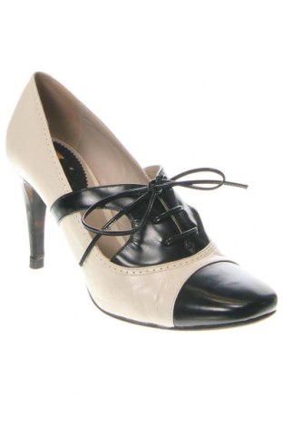 Дамски обувки Paul Smith, Размер 36, Цвят Екрю, Цена 80,85 лв.