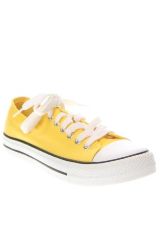 Дамски обувки Sinsay, Размер 40, Цвят Жълт, Цена 25,22 лв.