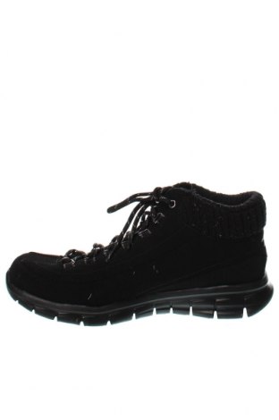 Дамски обувки Skechers, Размер 40, Цвят Черен, Цена 132,00 лв.