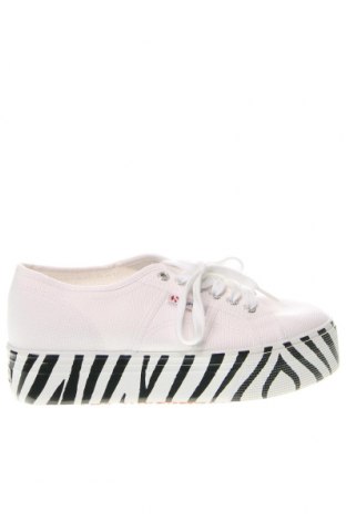 Дамски обувки Superga, Размер 39, Цвят Бял, Цена 54,74 лв.
