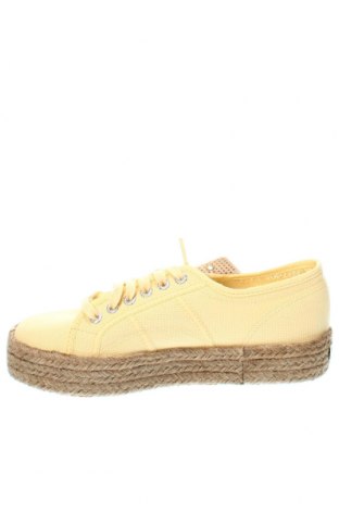 Дамски обувки Superga, Размер 39, Цвят Жълт, Цена 35,42 лв.