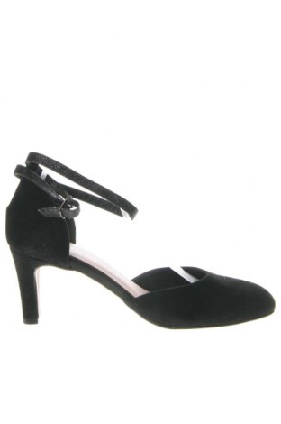 Дамски обувки Tamaris, Размер 40, Цвят Черен, Цена 46,20 лв.