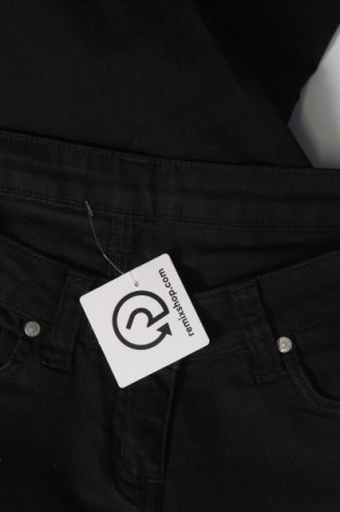 Pantaloni de femei, Mărime S, Culoare Negru, Preț 25,51 Lei
