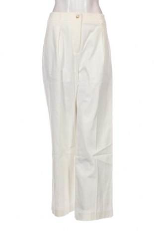 Γυναικείο παντελόνι ABOUT YOU x Marie von Behrens, Μέγεθος M, Χρώμα Λευκό, Τιμή 56,12 €
