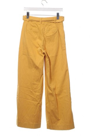 Дамски панталон Banana Republic, Размер S, Цвят Жълт, Цена 77,86 лв.