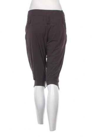 Pantaloni de femei Beate Heymann, Mărime M, Culoare Maro, Preț 95,39 Lei
