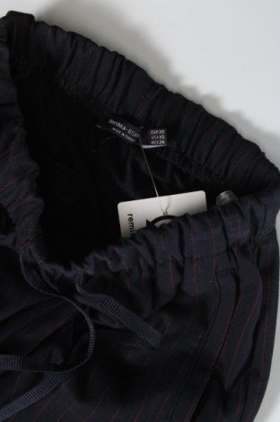 Дамски панталон Bershka, Размер XS, Цвят Син, Цена 8,70 лв.