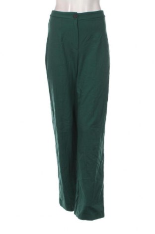 Дамски панталон Bershka, Размер S, Цвят Зелен, Цена 13,05 лв.