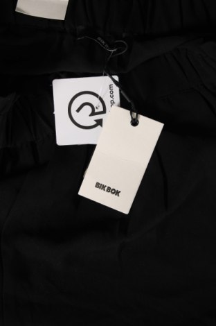 Γυναικείο παντελόνι Bik Bok, Μέγεθος L, Χρώμα Μαύρο, Τιμή 28,45 €