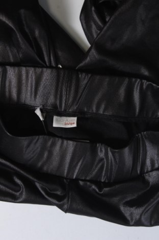 Γυναικείο παντελόνι Body Flirt, Μέγεθος S, Χρώμα Μαύρο, Τιμή 2,69 €
