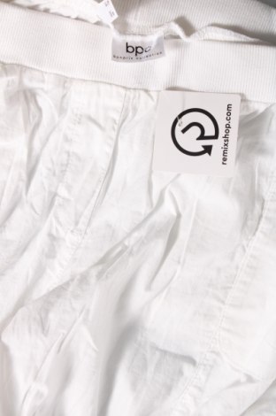 Дамски панталон Bpc Bonprix Collection, Размер 4XL, Цвят Бял, Цена 29,00 лв.