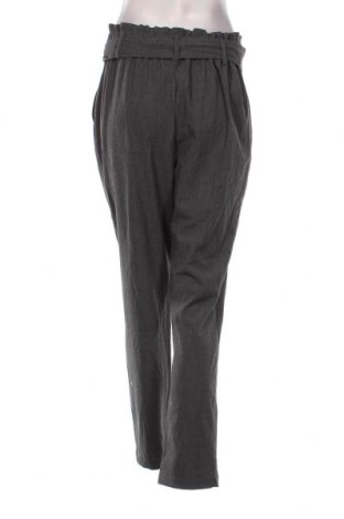 Pantaloni de femei Cache Cache, Mărime M, Culoare Gri, Preț 74,00 Lei