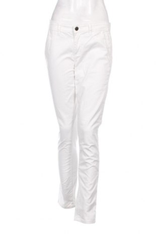 Дамски панталон Calvin Klein, Размер M, Цвят Бял, Цена 96,28 лв.