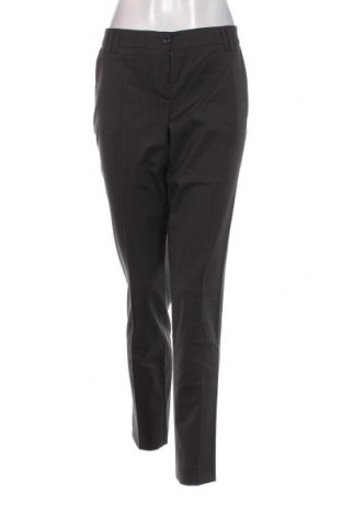 Дамски панталон Daniel Hechter, Размер M, Цвят Сив, Цена 56,73 лв.