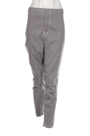 Γυναικείο παντελόνι Defacto, Μέγεθος XL, Χρώμα Γκρί, Τιμή 4,75 €