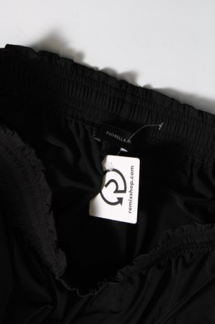 Дамски панталон Fiorella Rubino, Размер S, Цвят Черен, Цена 19,60 лв.