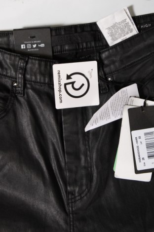 Дамски панталон Guess, Размер M, Цвят Черен, Цена 150,00 лв.
