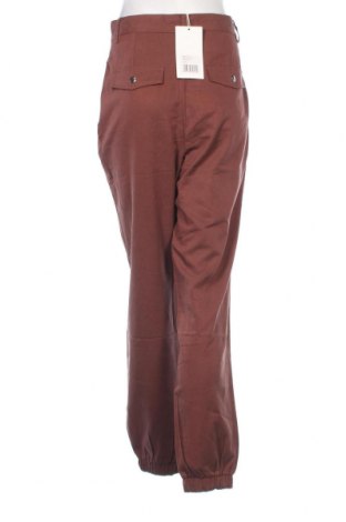 Дамски панталон Guido Maria Kretschmer for About You, Размер M, Цвят Кафяв, Цена 15,66 лв.