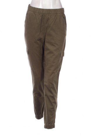Дамски панталон H&M Divided, Размер S, Цвят Зелен, Цена 13,05 лв.