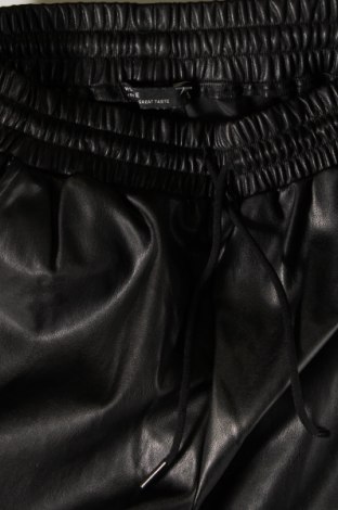Γυναικείο παντελόνι House, Μέγεθος S, Χρώμα Μαύρο, Τιμή 3,59 €