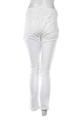 Дамски панталон Janina, Размер L, Цвят Бял, Цена 29,00 лв.
