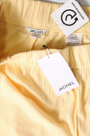 Γυναικείο παντελόνι Monki, Μέγεθος M, Χρώμα Κίτρινο, Τιμή 25,26 €