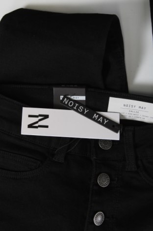 Pantaloni de femei Noisy May, Mărime S, Culoare Negru, Preț 75,66 Lei