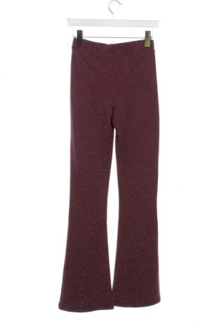 Дамски панталон ONLY, Размер XXS, Цвят Лилав, Цена 54,00 лв.