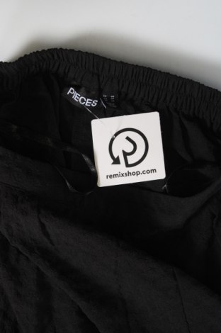 Дамски панталон Pieces, Размер XS, Цвят Черен, Цена 5,40 лв.