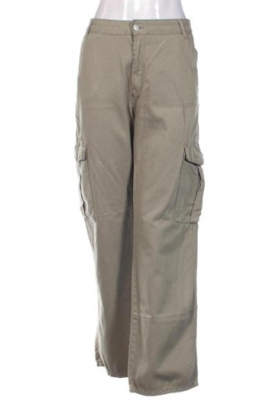 Damskie spodnie Pull&Bear, Rozmiar XL, Kolor Zielony, Cena 66,67 zł