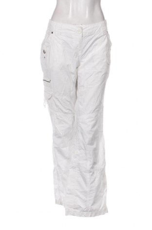 Γυναικείο παντελόνι Q/S by S.Oliver, Μέγεθος L, Χρώμα Λευκό, Τιμή 7,18 €