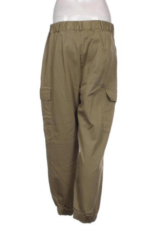 Дамски панталон Reserved, Размер XL, Цвят Зелен, Цена 29,00 лв.