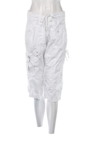 Γυναικείο παντελόνι TCM, Μέγεθος L, Χρώμα Λευκό, Τιμή 4,49 €