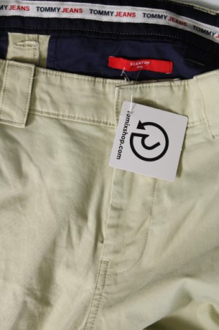 Damenhose Tommy Jeans, Größe L, Farbe Grün, Preis € 47,32