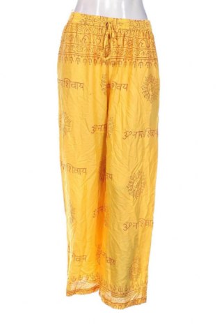Дамски панталон Urban Outfitters, Размер XS, Цвят Жълт, Цена 24,36 лв.