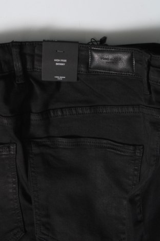 Дамски панталон Vero Moda, Размер L, Цвят Черен, Цена 11,88 лв.