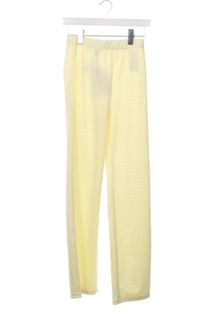 Дамски панталон Vero Moda, Размер XS, Цвят Жълт, Цена 18,36 лв.