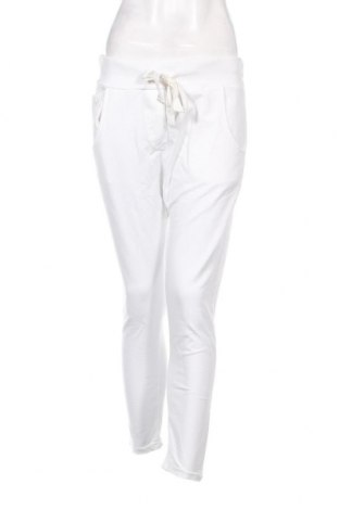 Дамски панталон Wendy Trendy, Размер M, Цвят Бял, Цена 17,60 лв.