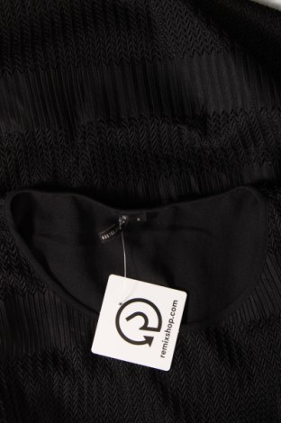 Tricou de damă, Mărime S, Culoare Negru, Preț 13,68 Lei